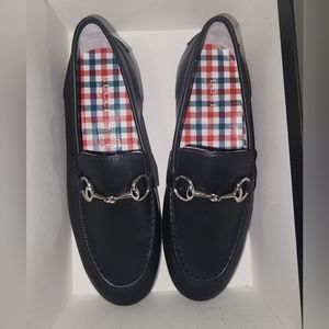 Boys shoes
